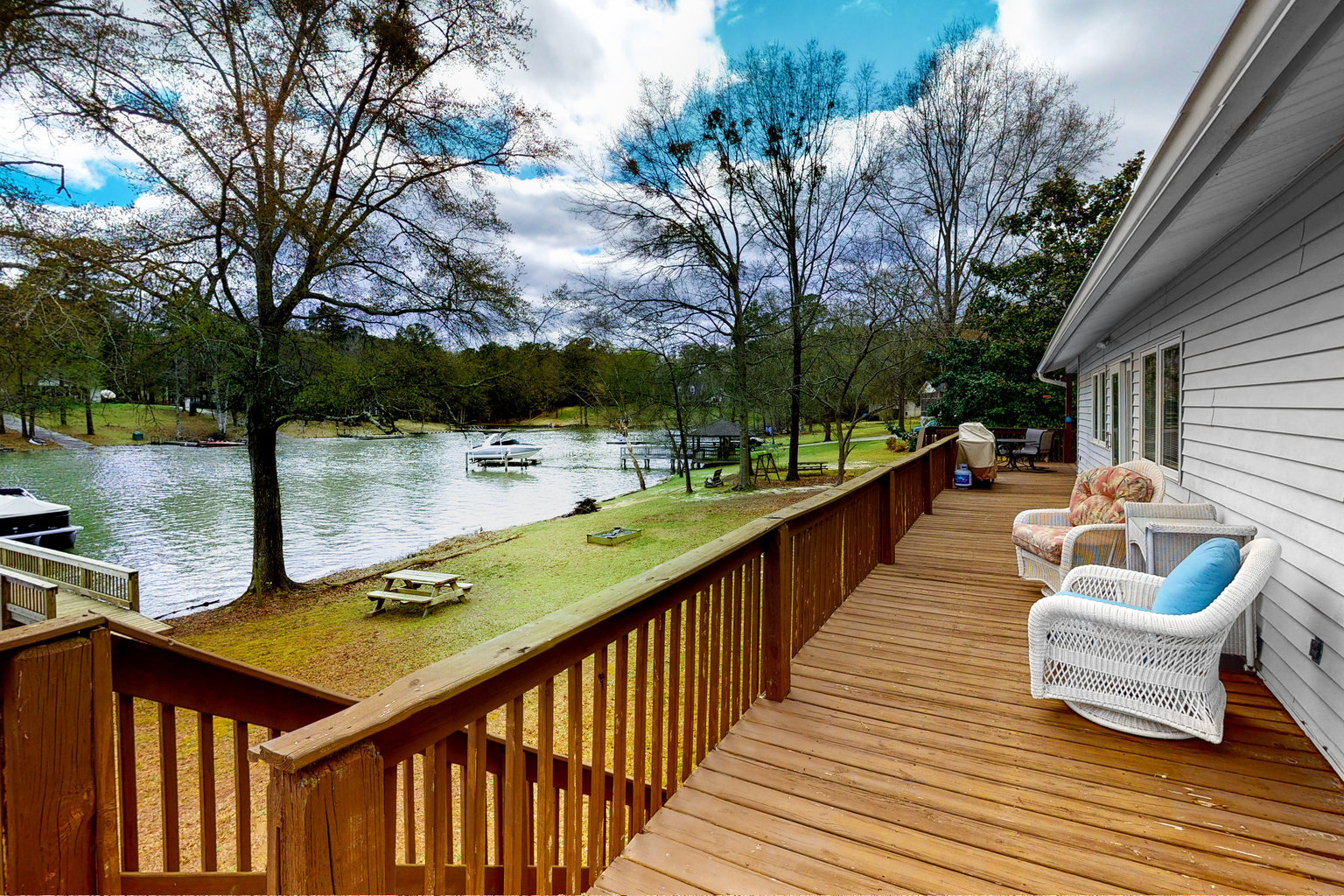 Leesville Vacation Rental