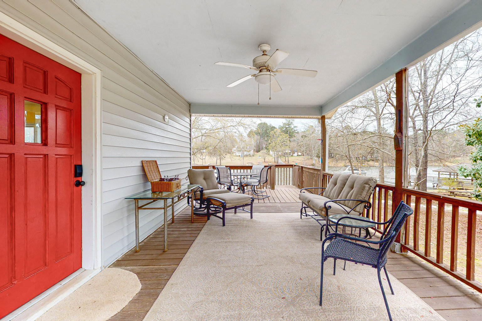 Leesville Vacation Rental