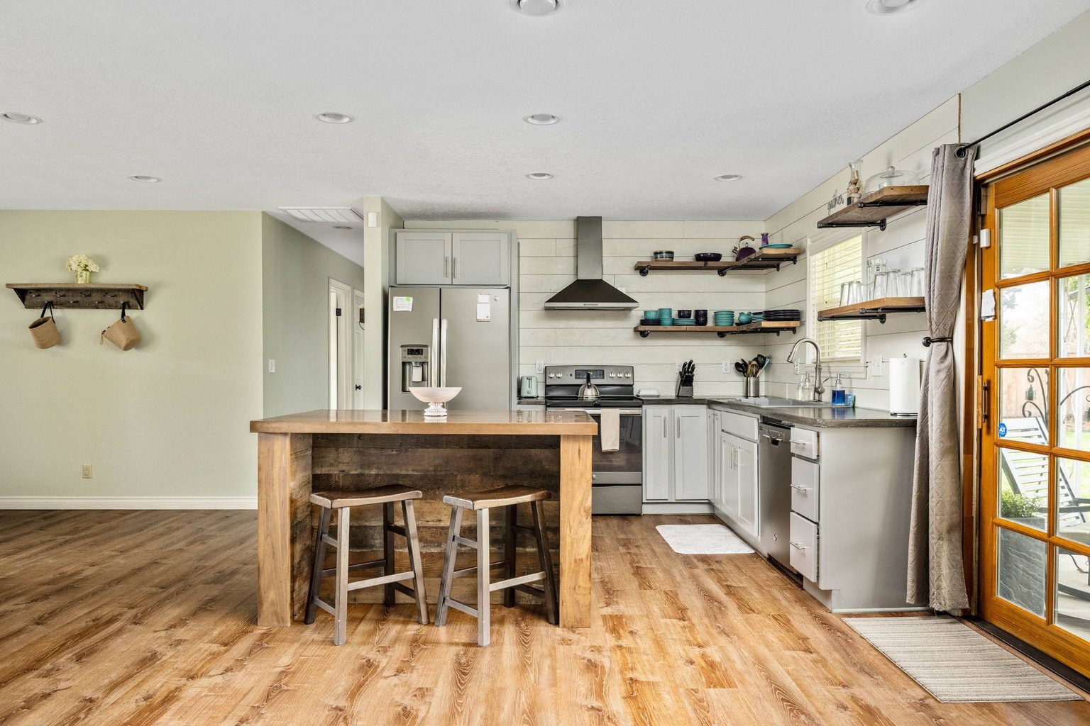 Hillsboro Vacation Rental