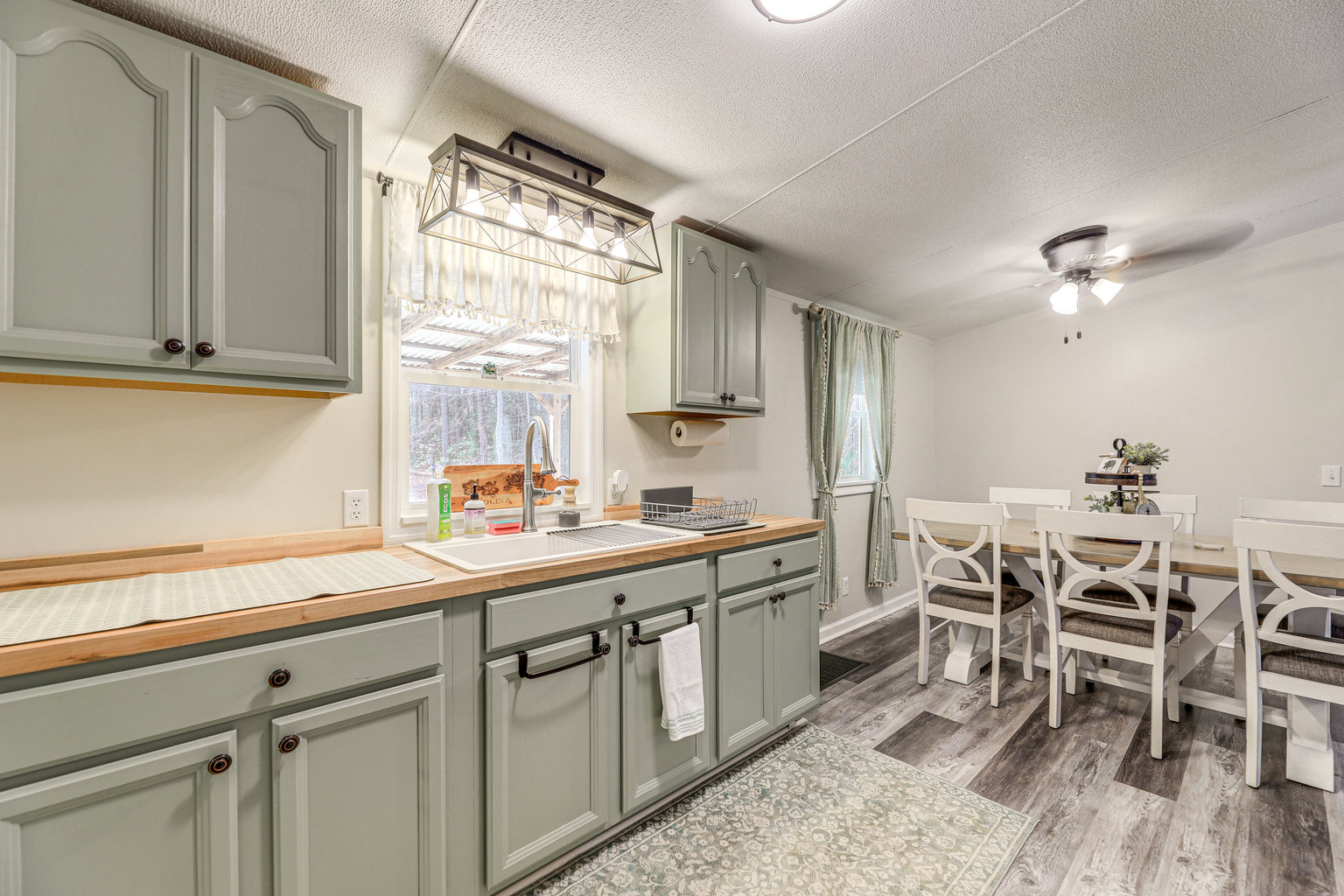 Stella Vacation Rental