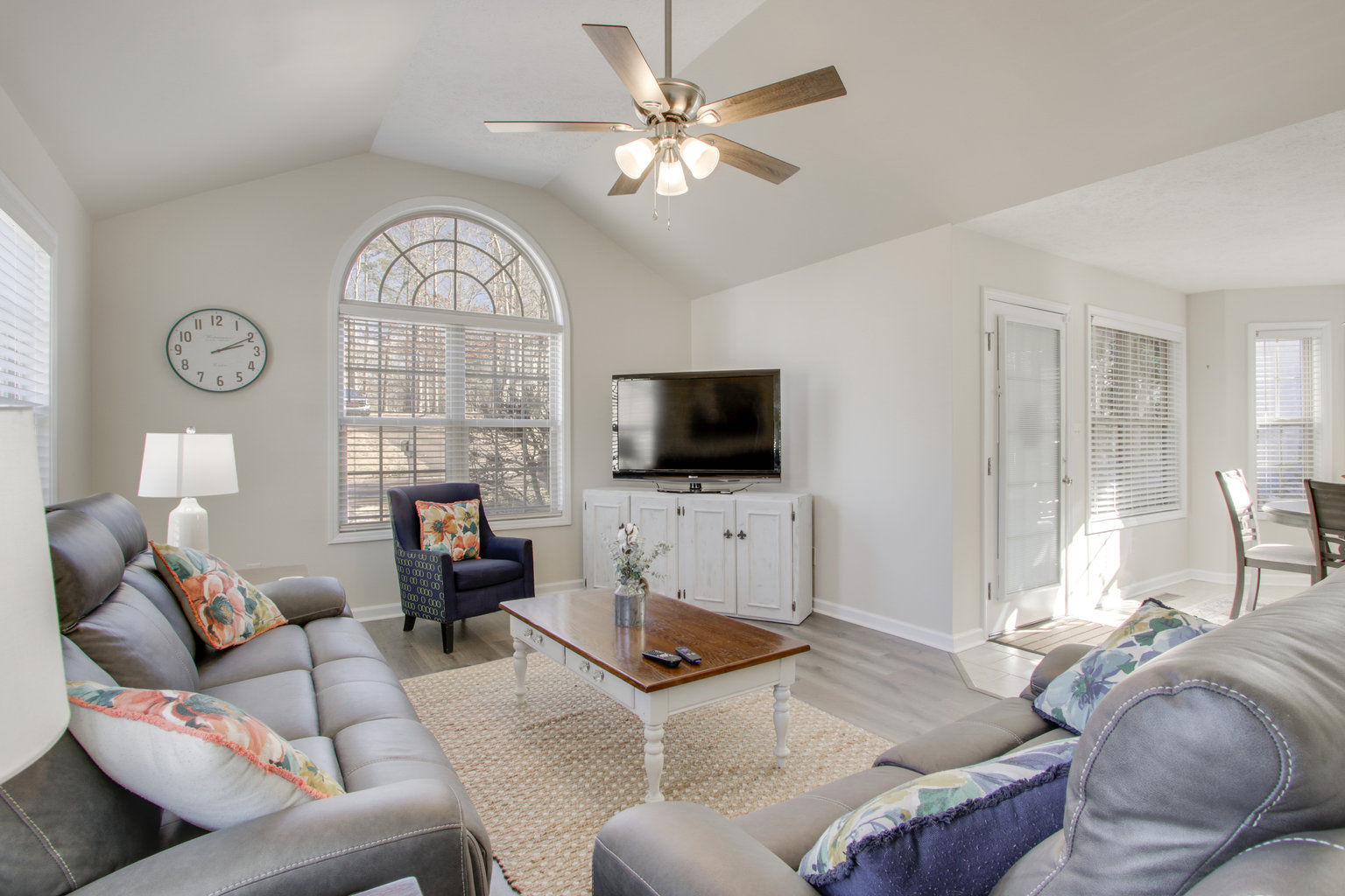 Counce Vacation Rental