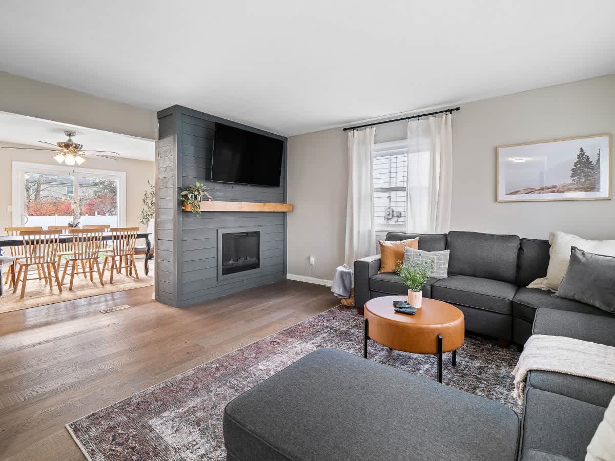 Vermilion Vacation Rental