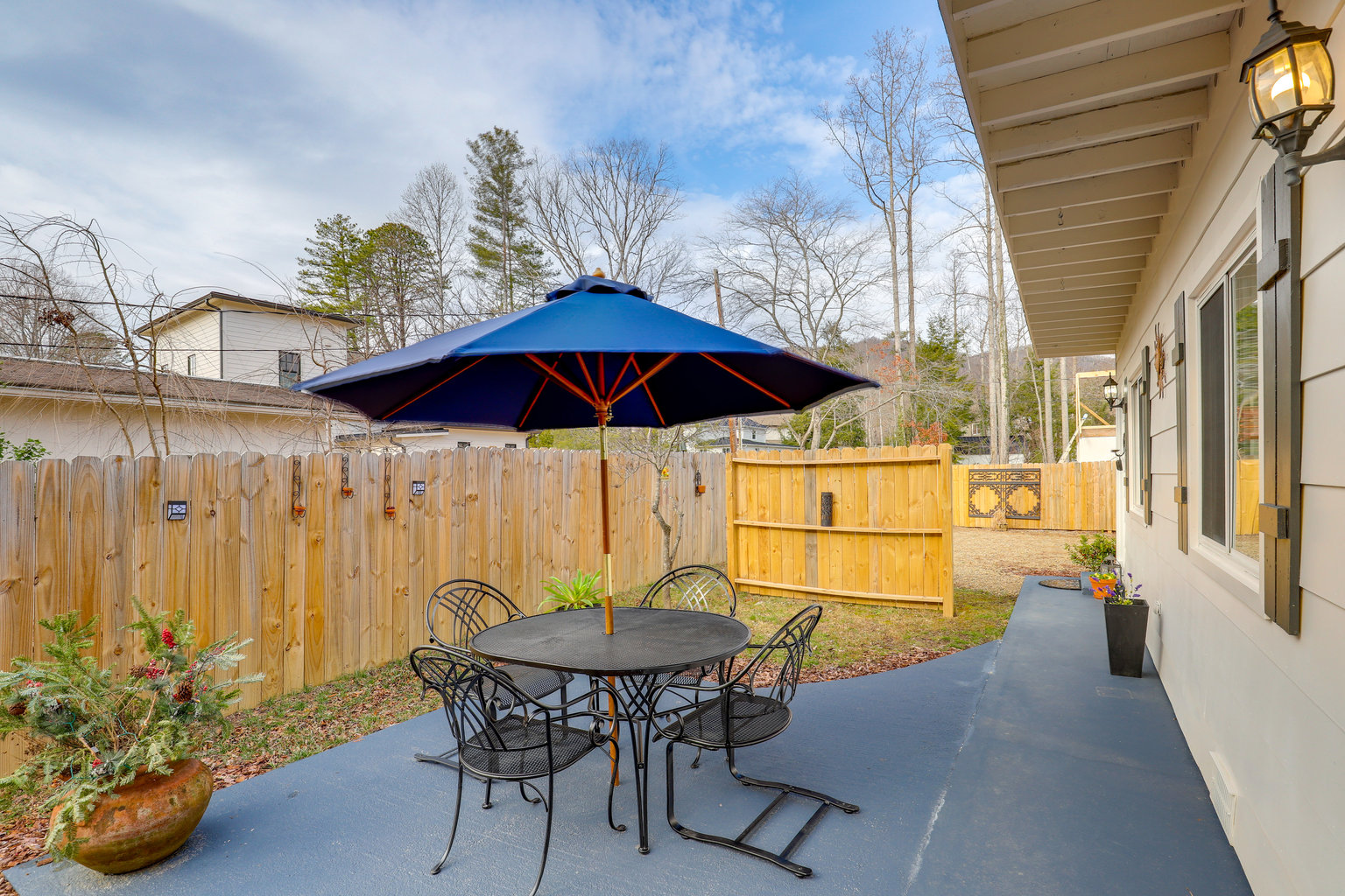 Black Mountain Vacation Rental