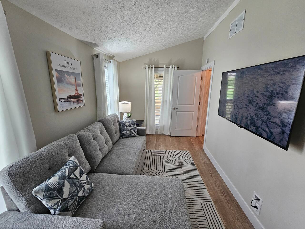 Hamilton Vacation Rental