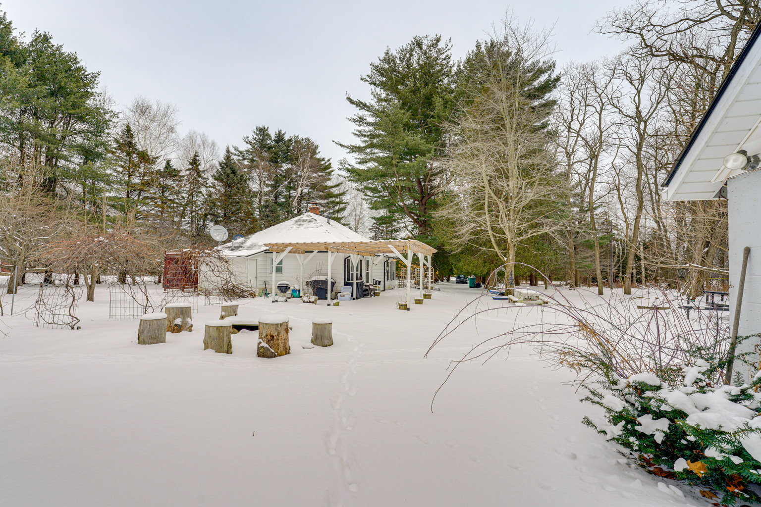 Applegate Vacation Rental