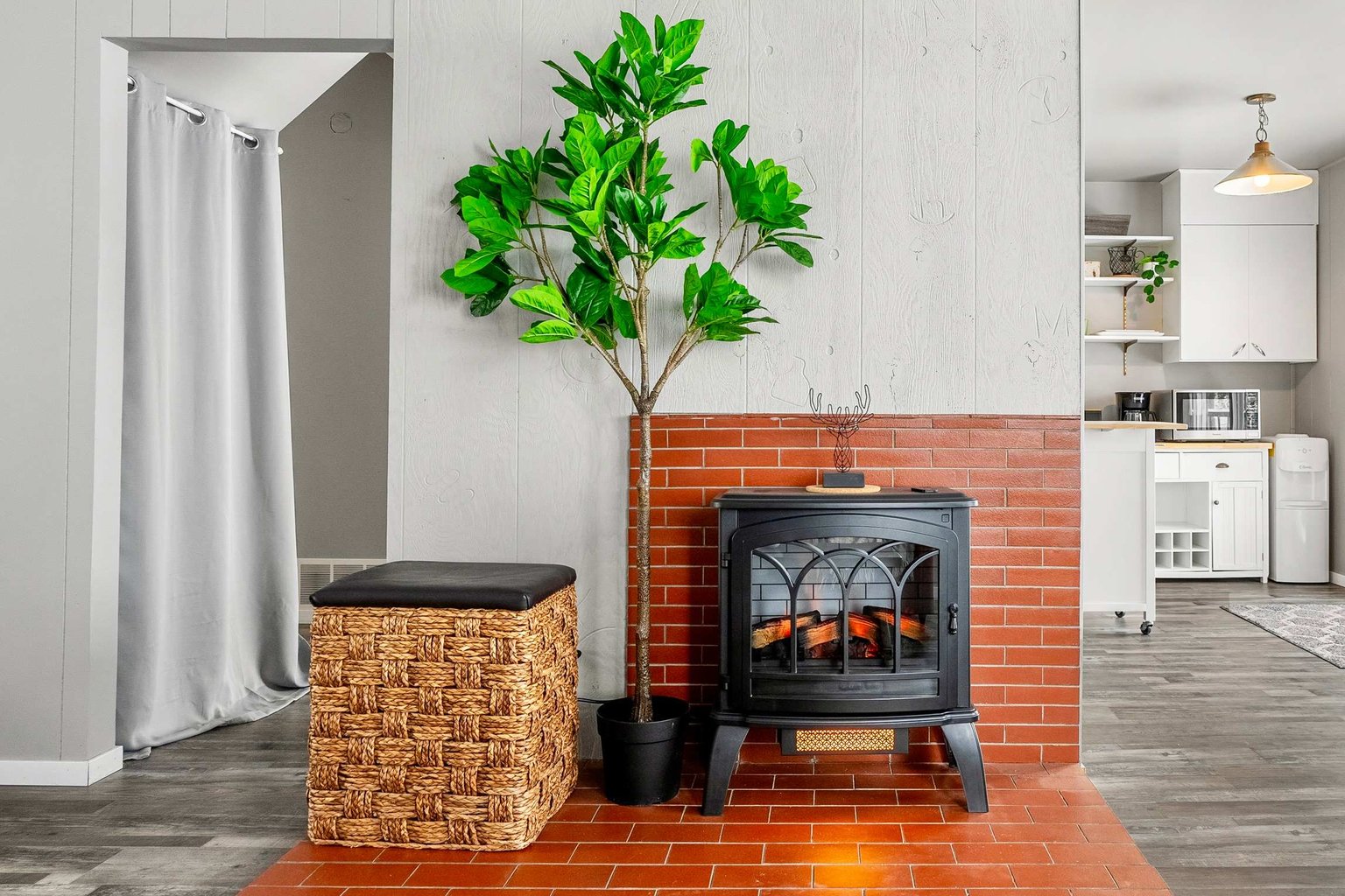 Lac La Nonne Vacation Rental