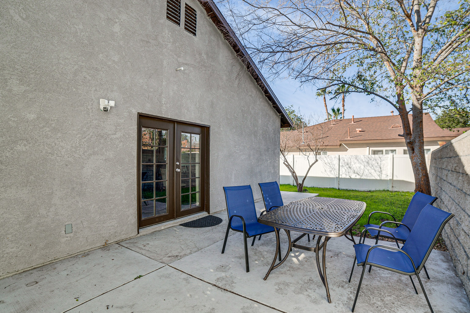 Riverside Vacation Rental