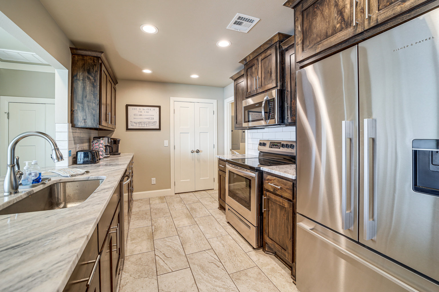 Big Cabin Vacation Rental