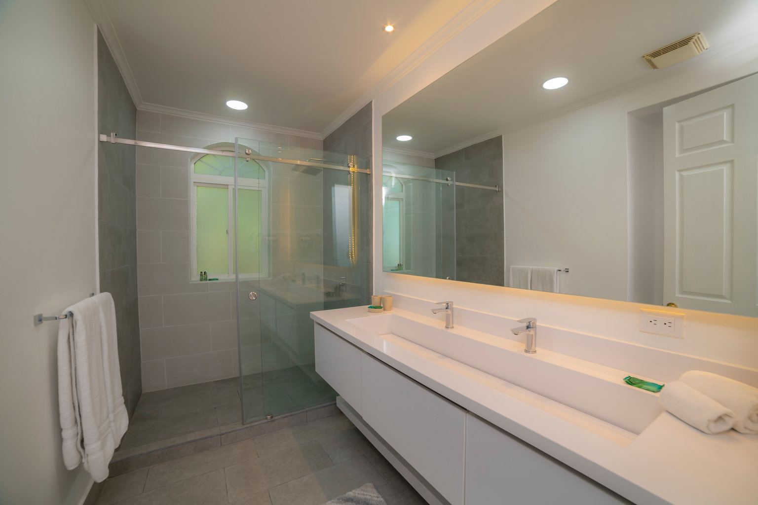 Playa Herradura Vacation Rental