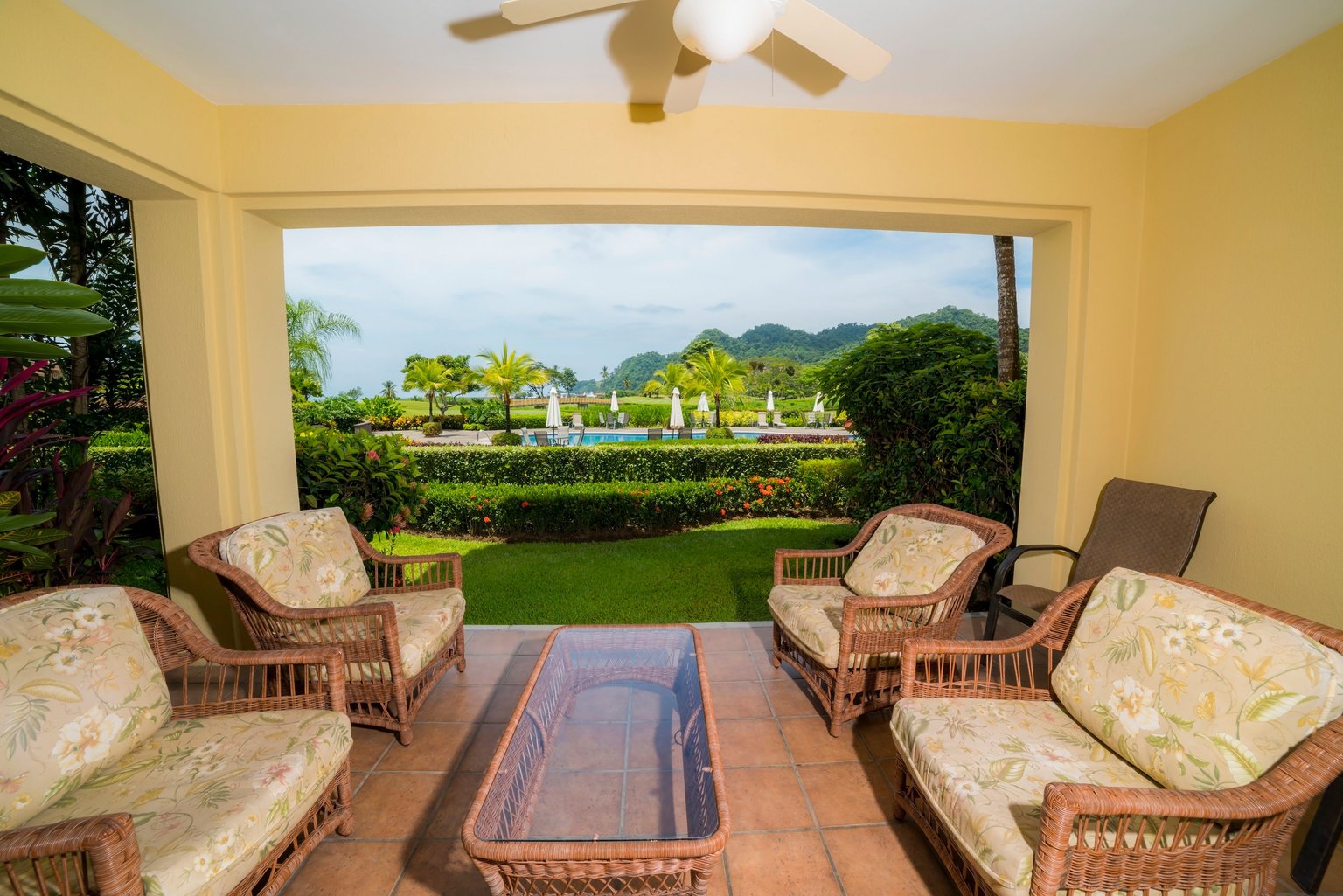 Playa Herradura Vacation Rental