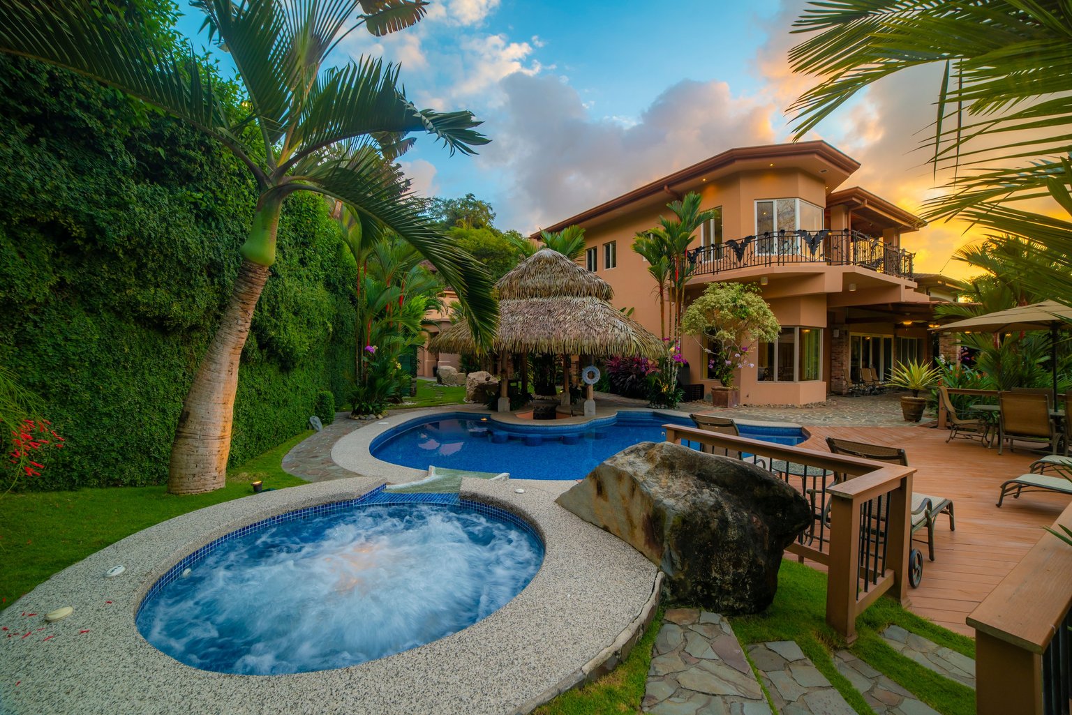 Playa Herradura Vacation Rental