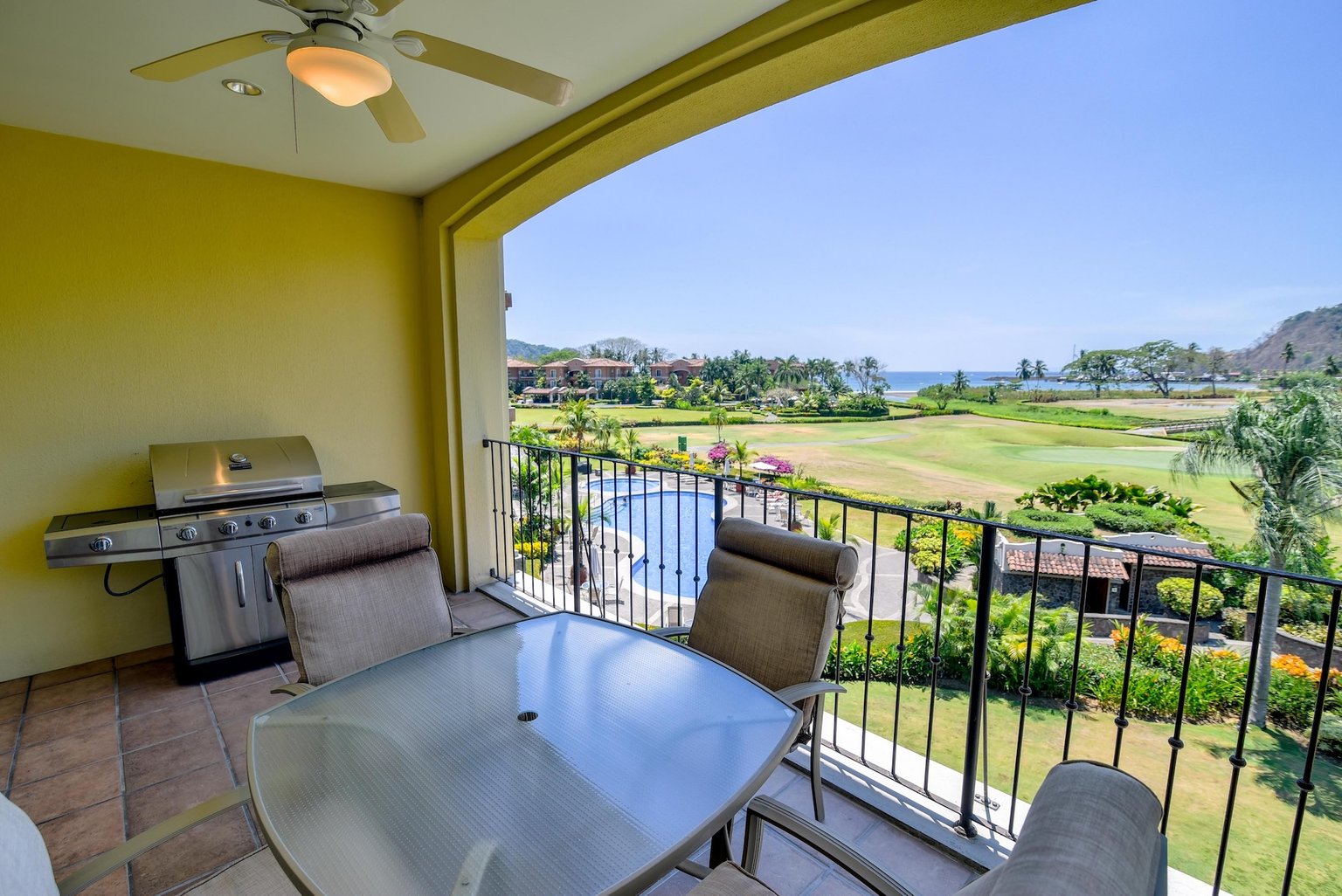 Playa Herradura Vacation Rental