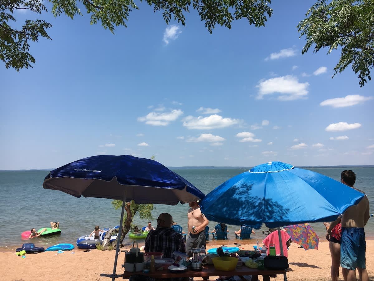 Buchanan Dam Vacation Rental