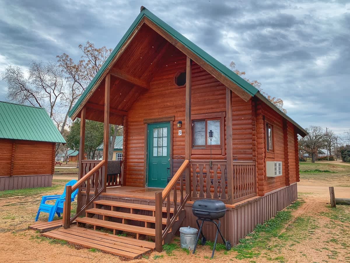 Buchanan Dam Vacation Rental