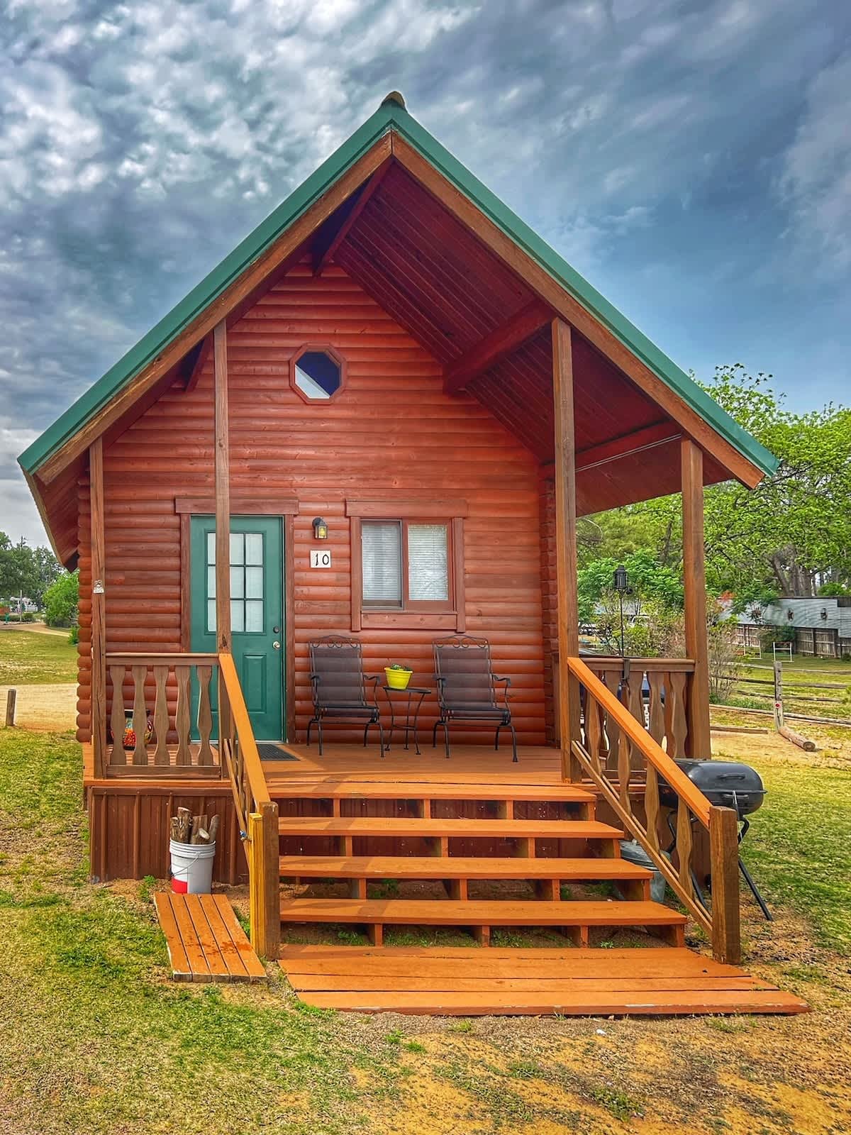 Buchanan Dam Vacation Rental