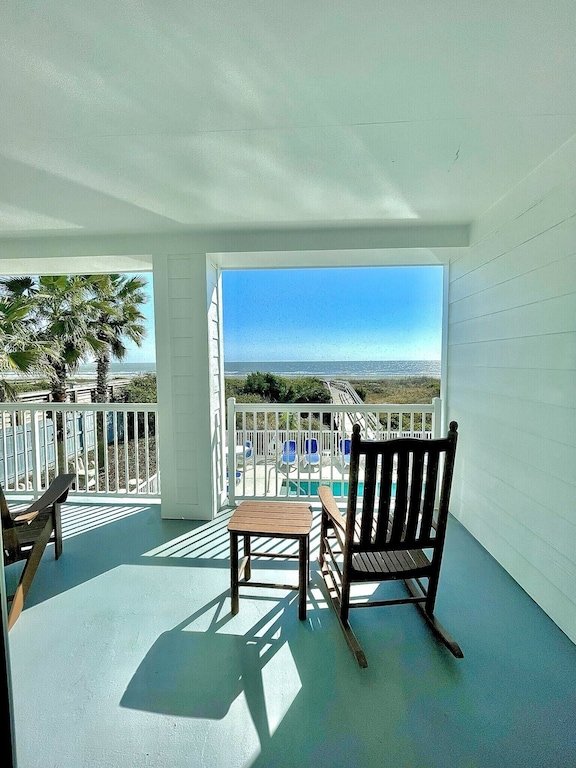 Isle of Palms Vacation Rental