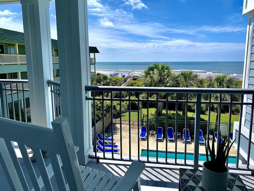 Isle of Palms Vacation Rental