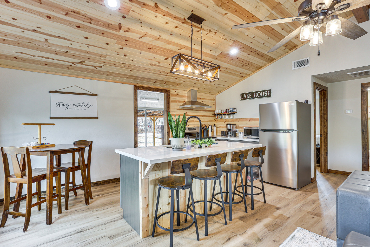 Brookeland Vacation Rental