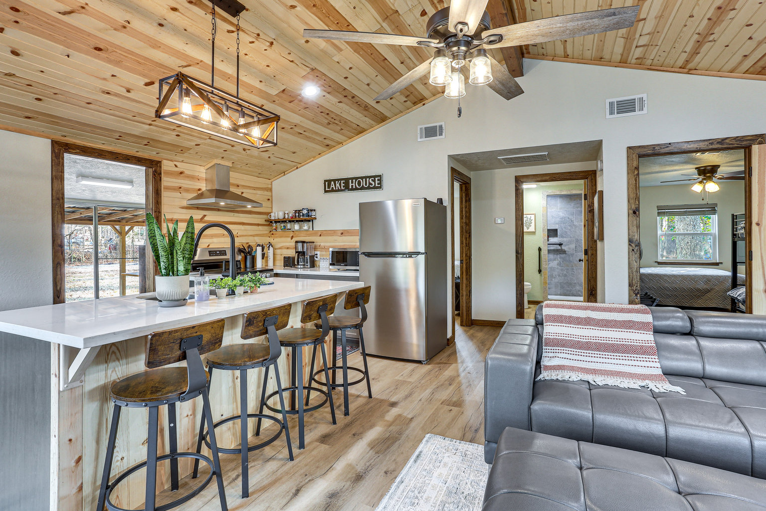 Brookeland Vacation Rental