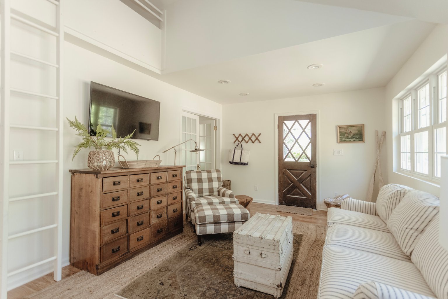 Lakeside Vacation Rental