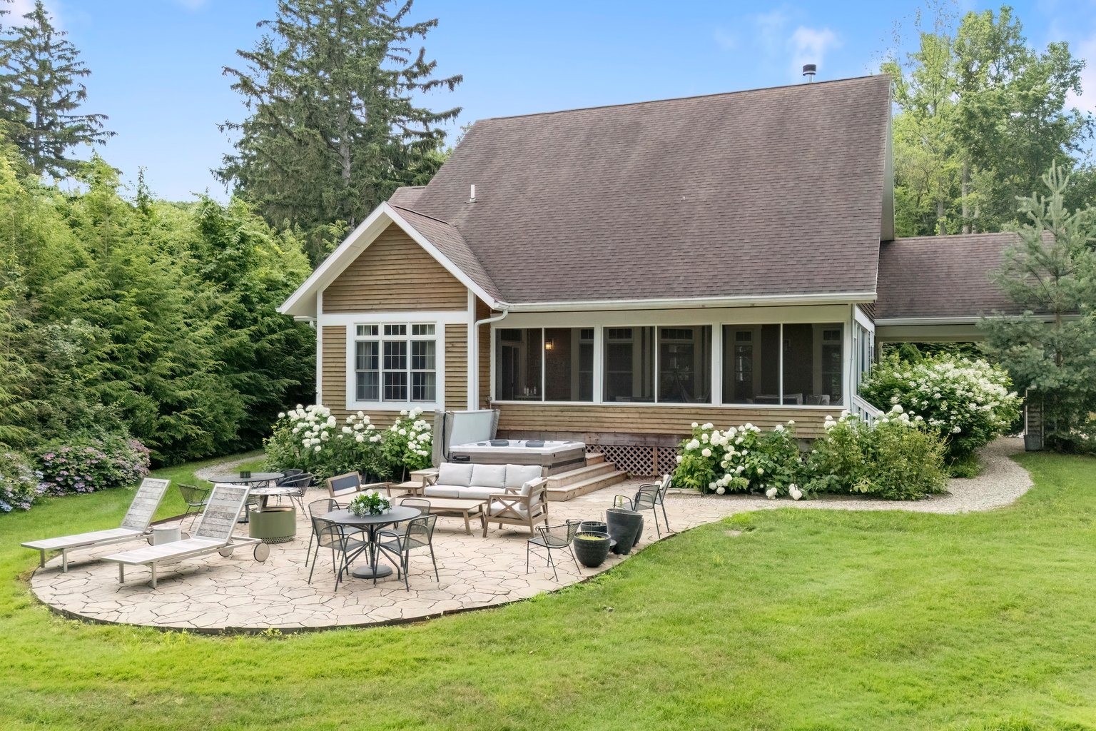 Three Oaks Vacation Rental