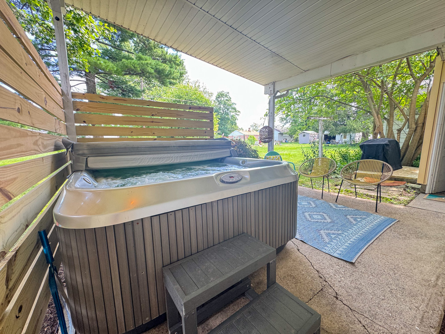 Vermilion Vacation Rental