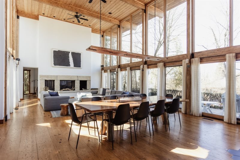 Lakeside Vacation Rental