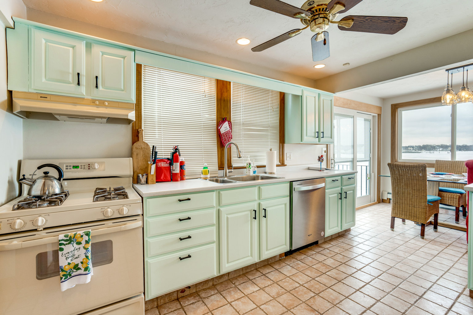 Hull Vacation Rental