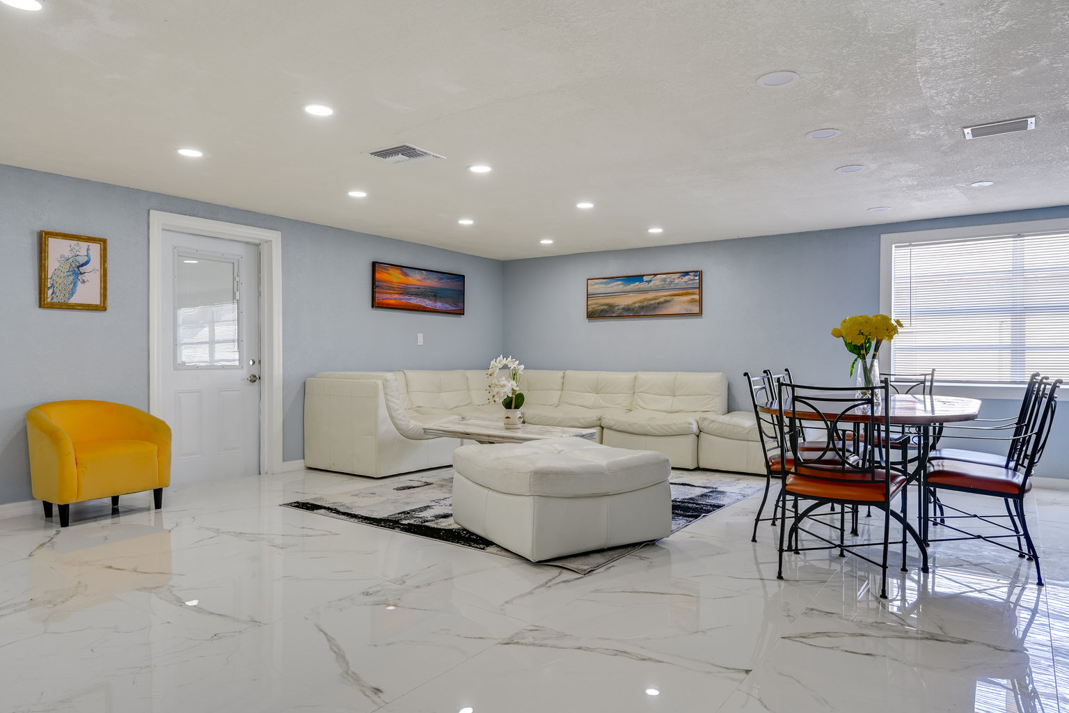 Holiday Vacation Rental