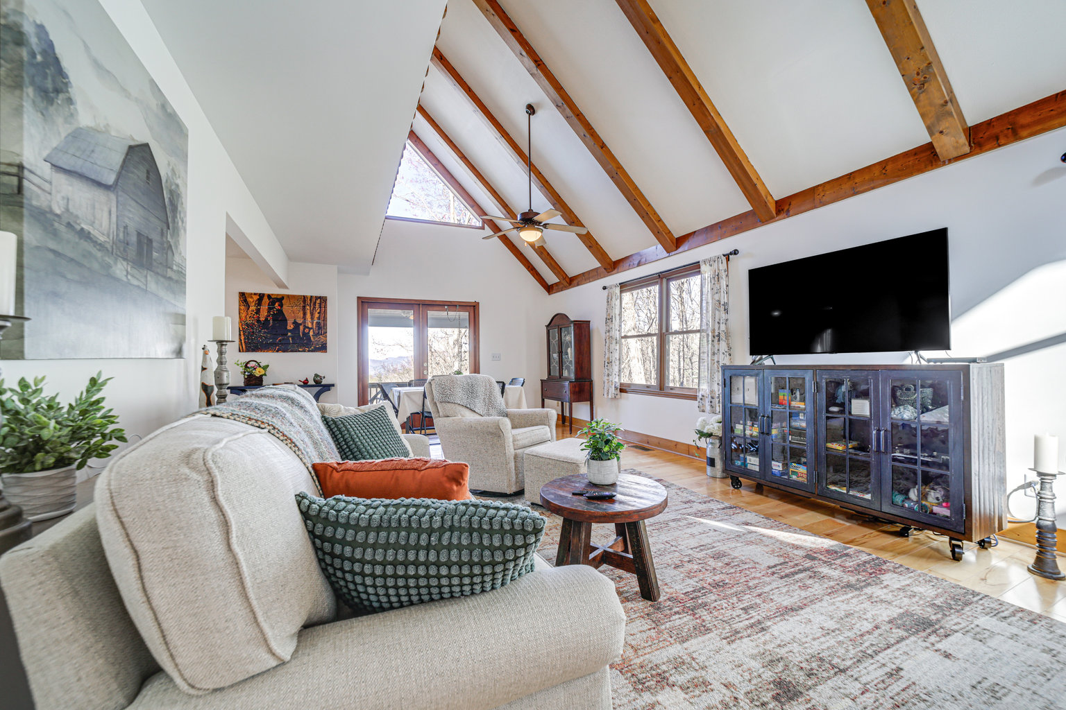 Dillard Vacation Rental