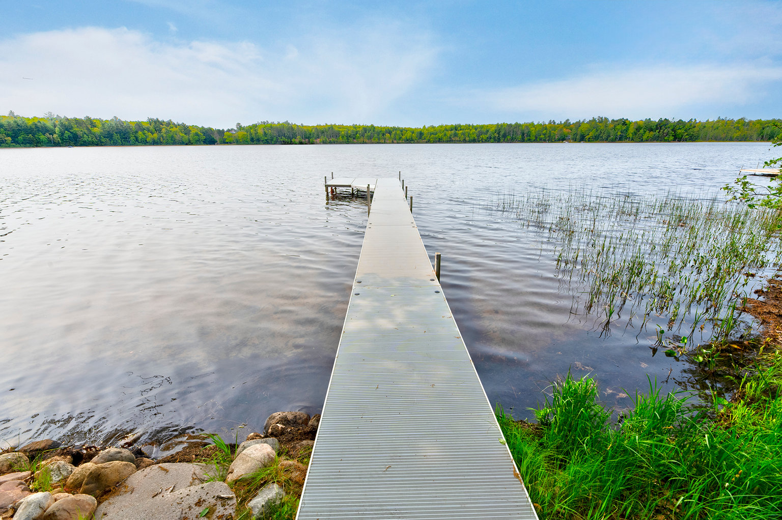 Lake Tomahawk Vacation Rental