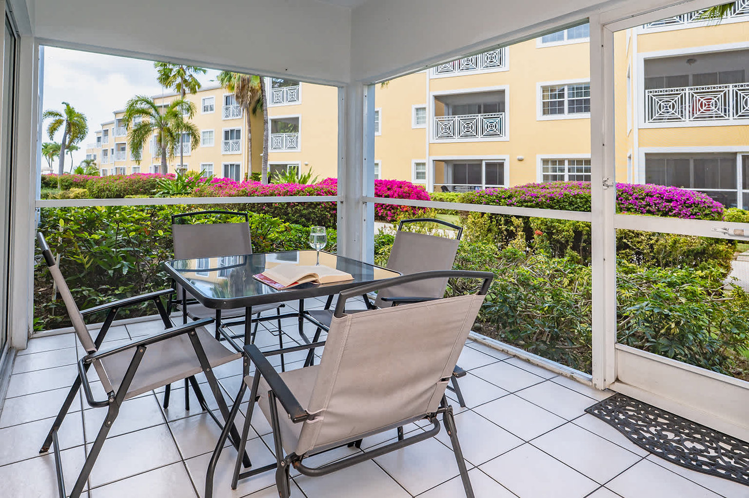 Seven Mile Beach Vacation Rental