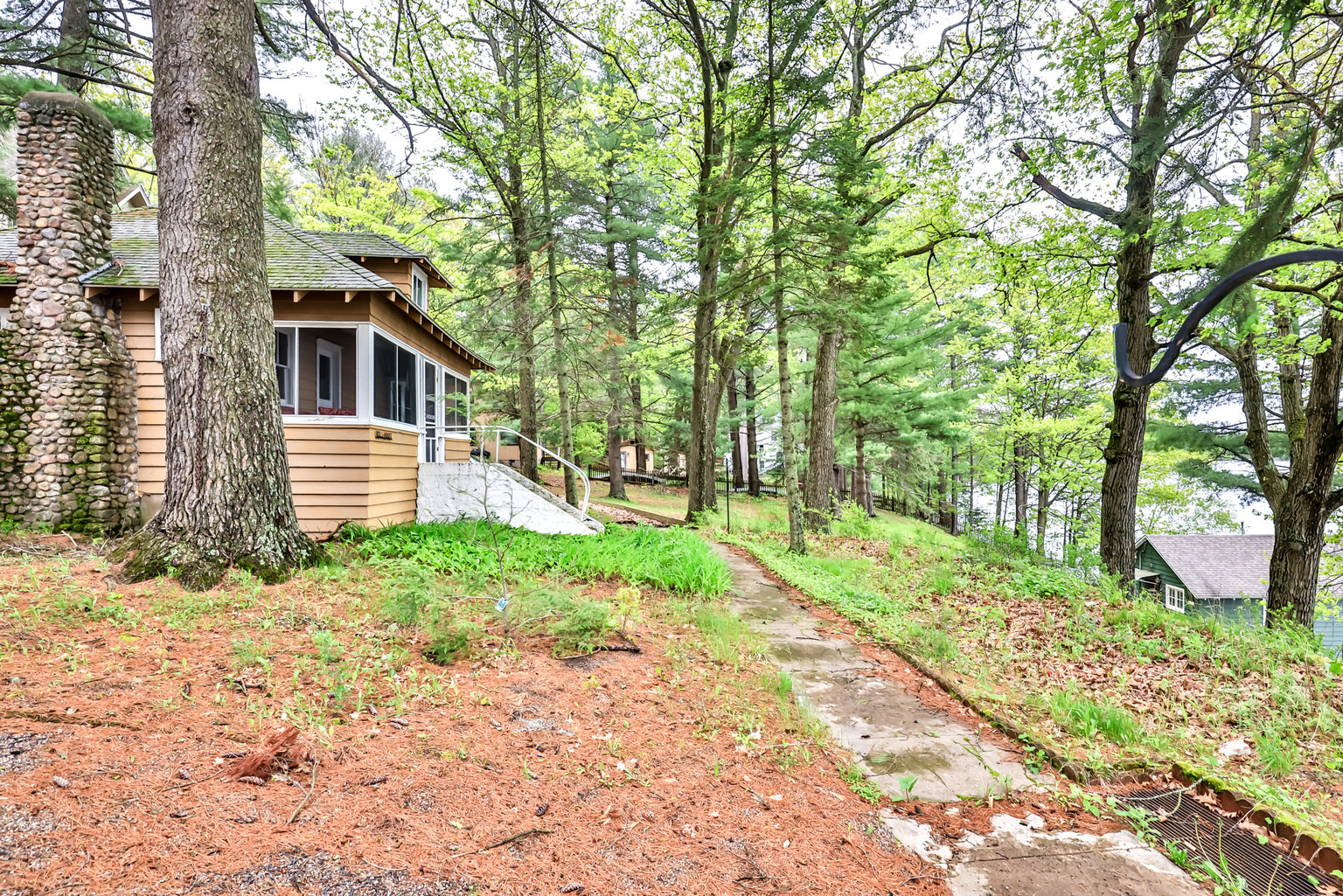 Lake Tomahawk Vacation Rental