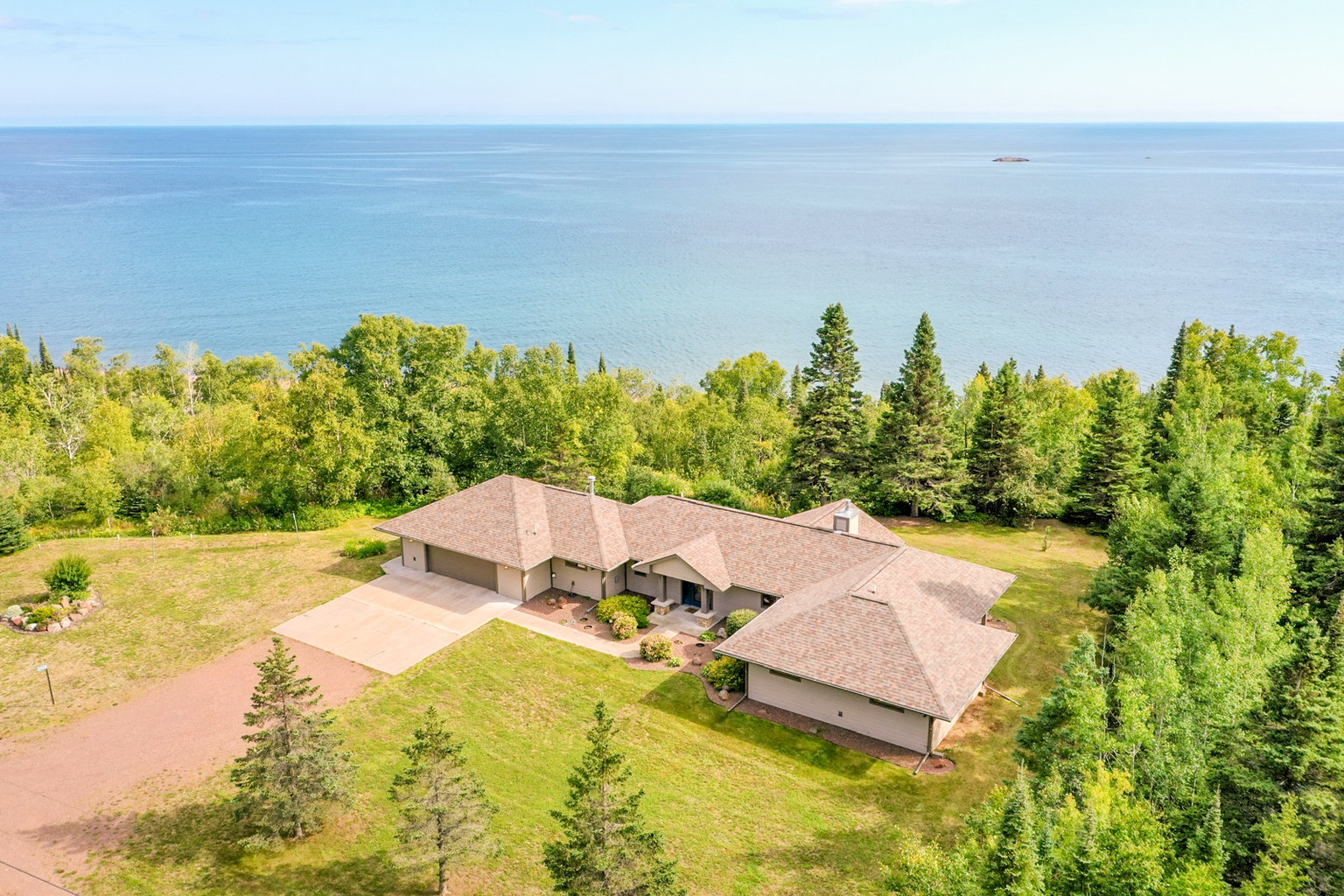 Grand Marais Vacation Rental