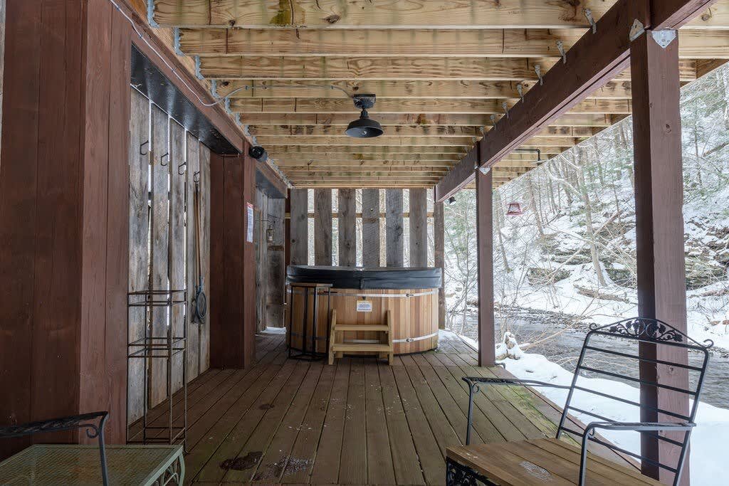 Fleischmanns Vacation Rental