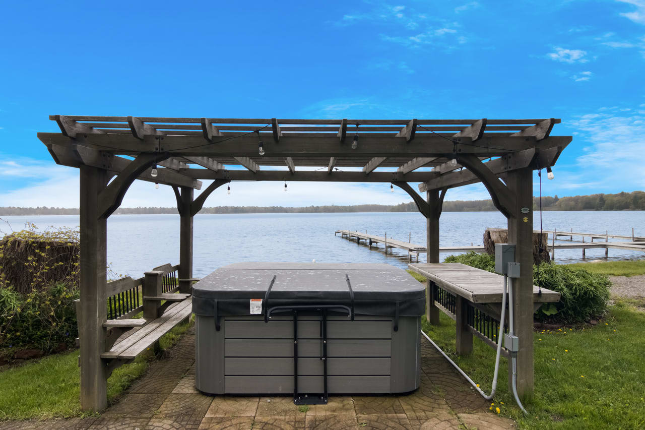 Fife Lake Vacation Rental