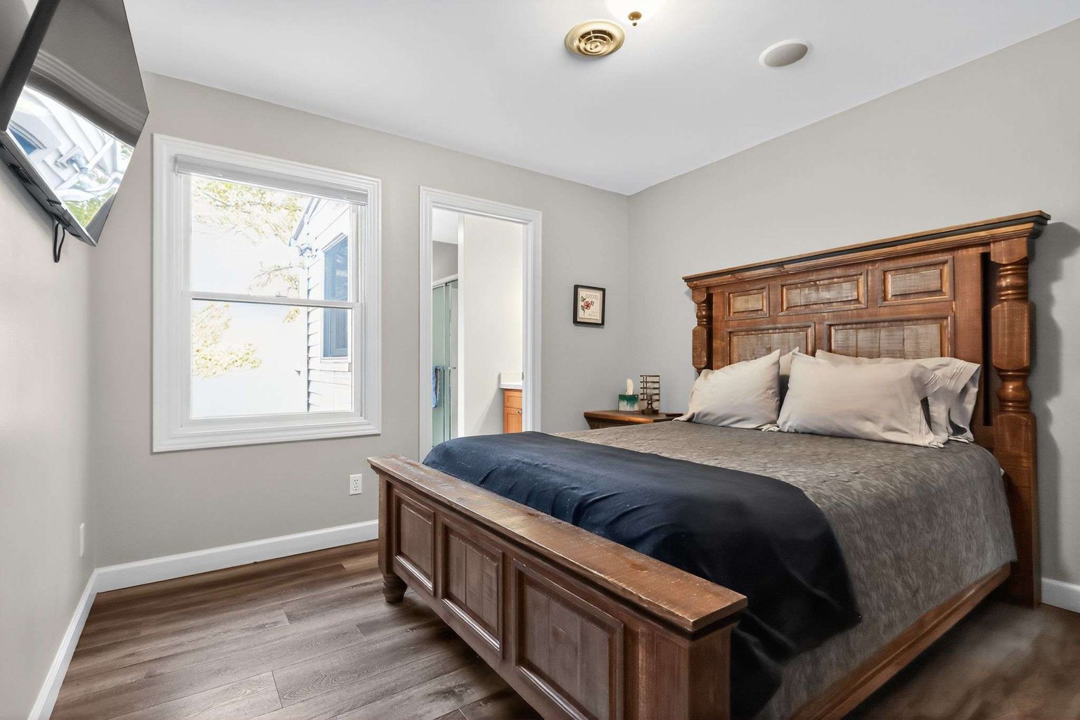 Grass Lake Vacation Rental