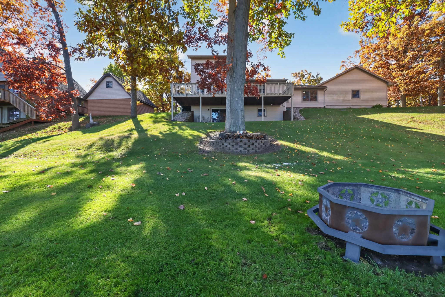 Grass Lake Vacation Rental