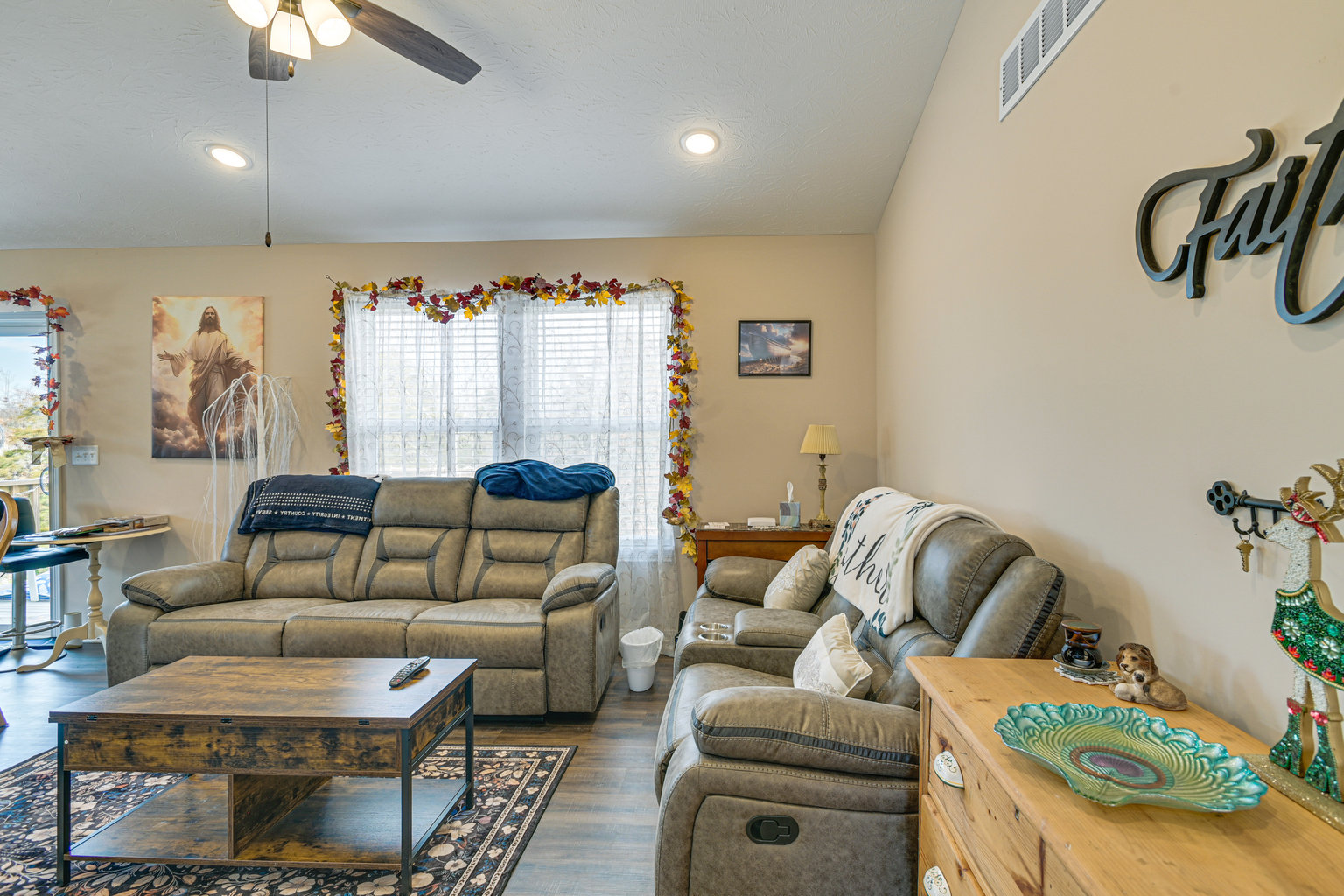 Dry Ridge Vacation Rental