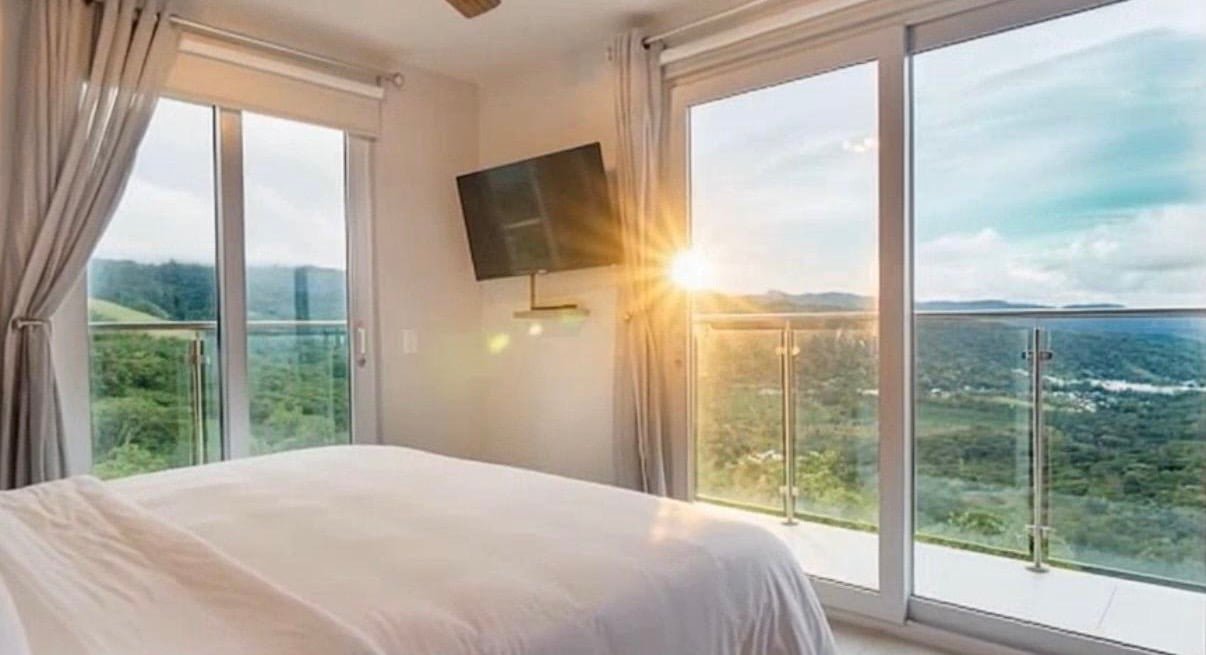 Playa Herradura Vacation Rental
