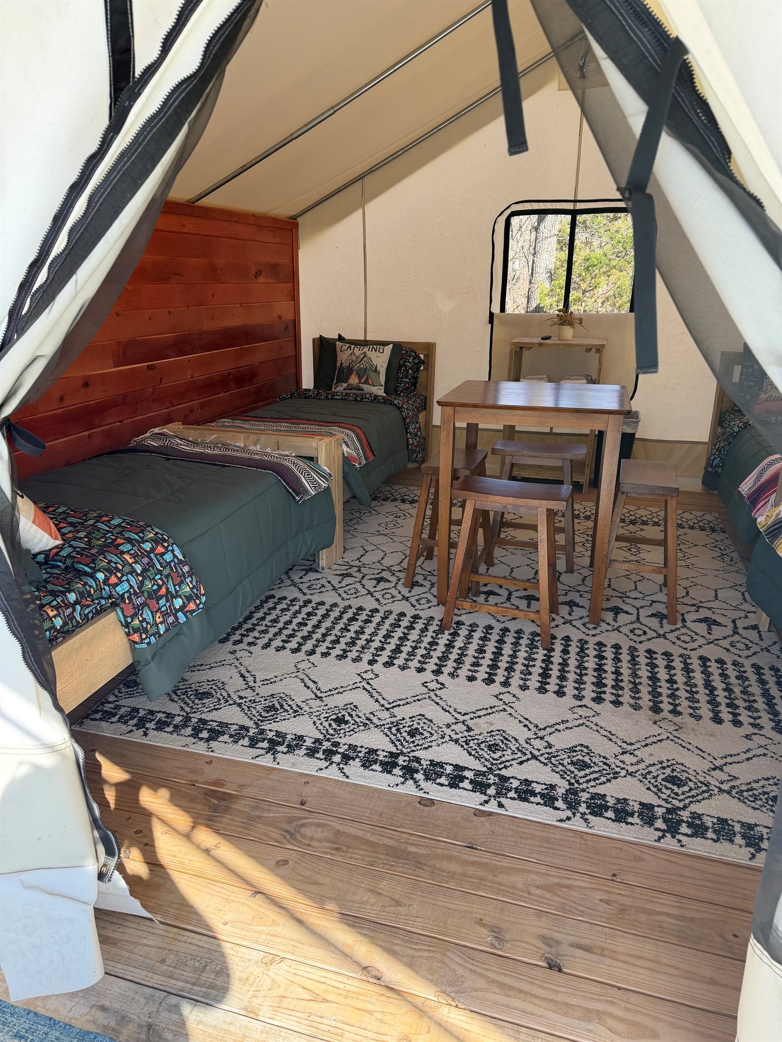 Cassville Vacation Rental