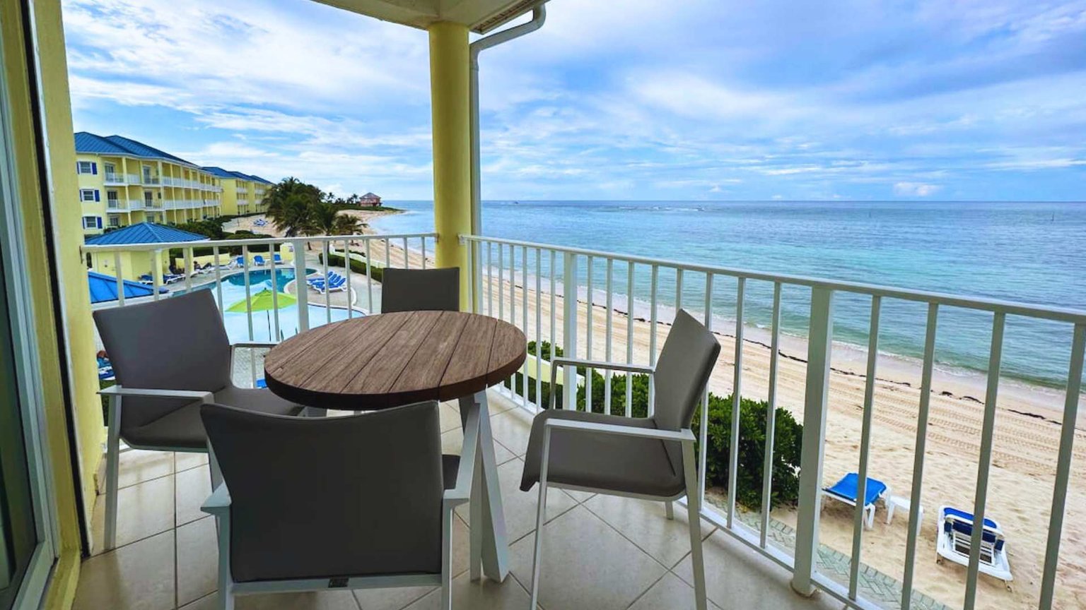  East End. Vacation Rental