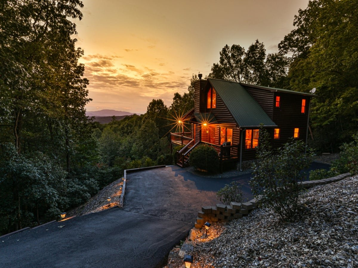 Mineral Bluff Vacation Rental