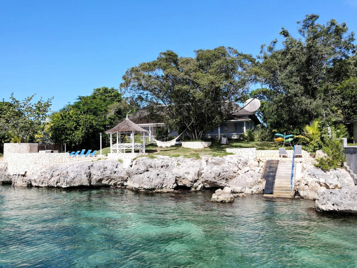 Discovery Bay Vacation Rental