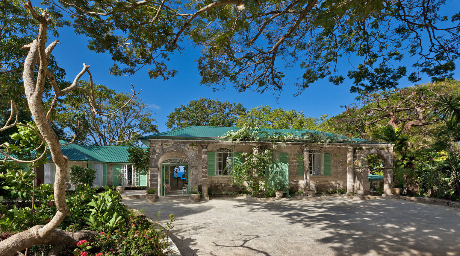 The Garden Vacation Rental