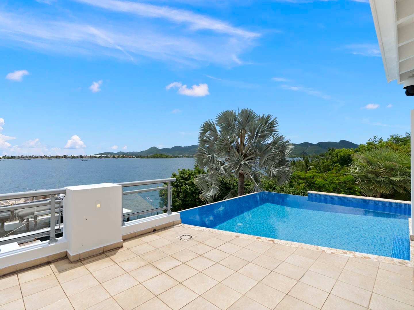 00 Vacation Rental