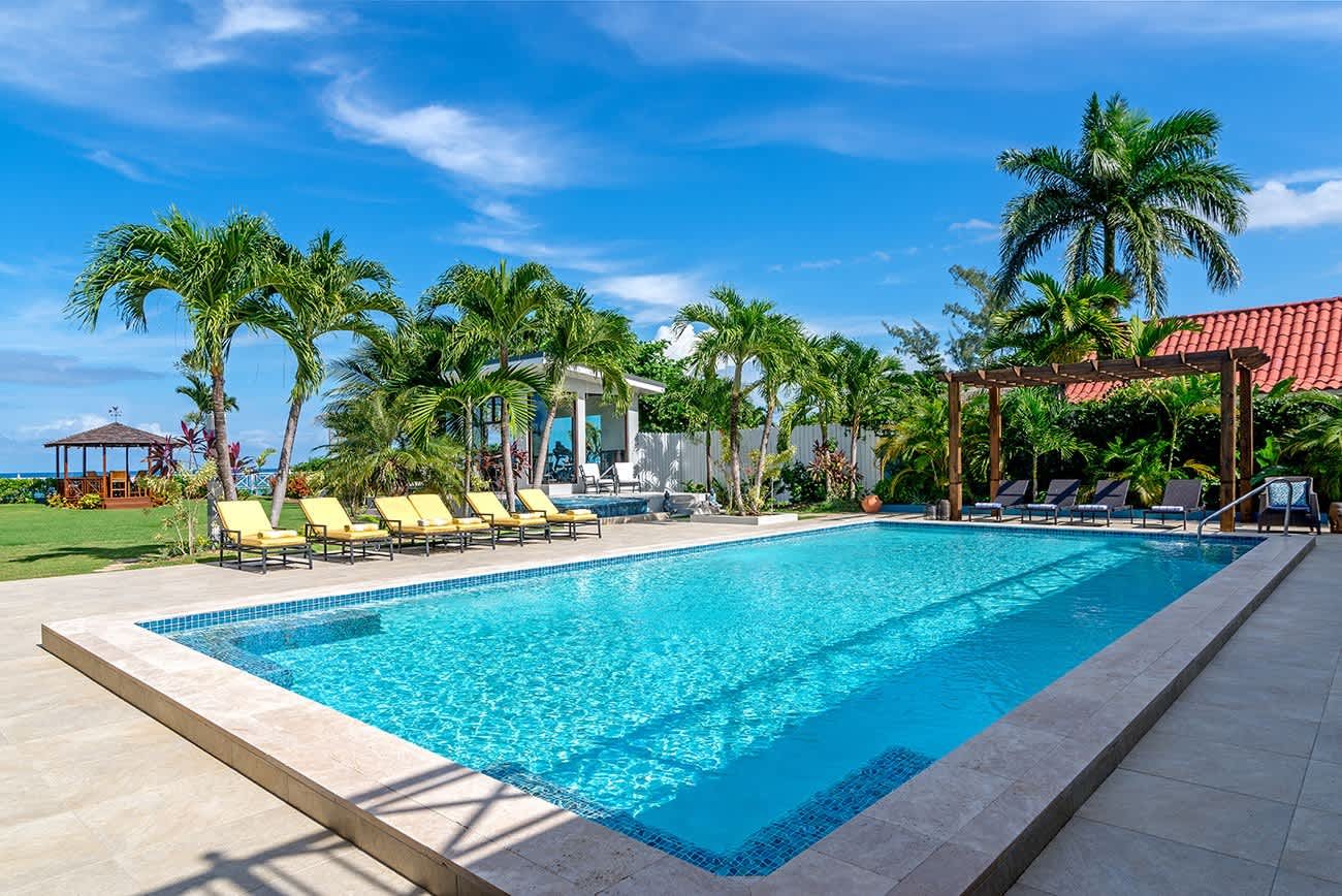 Runaway Bay Vacation Rental
