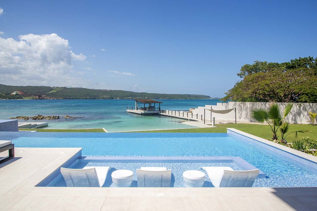 Discovery Bay Vacation Rental