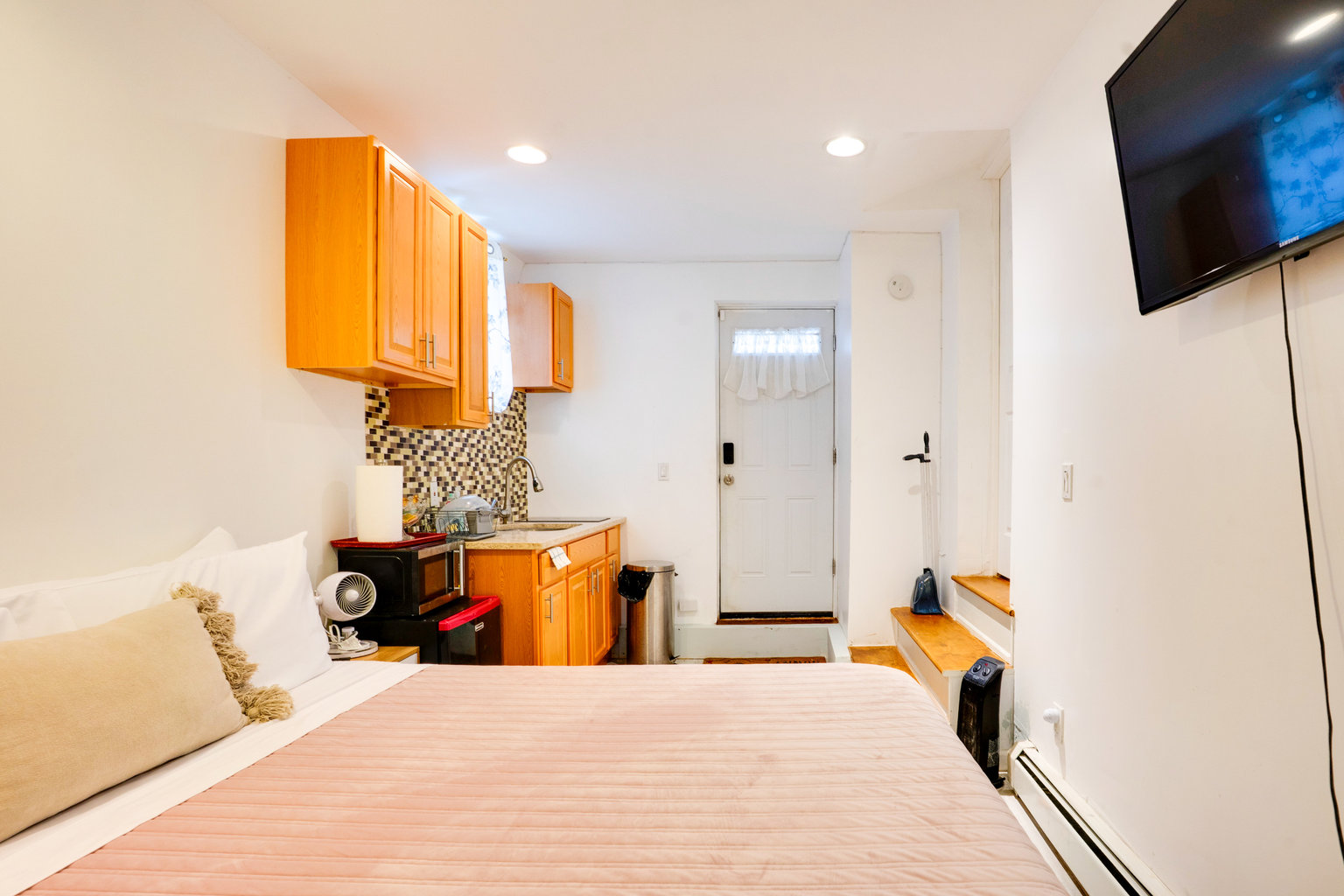Elmont Vacation Rental