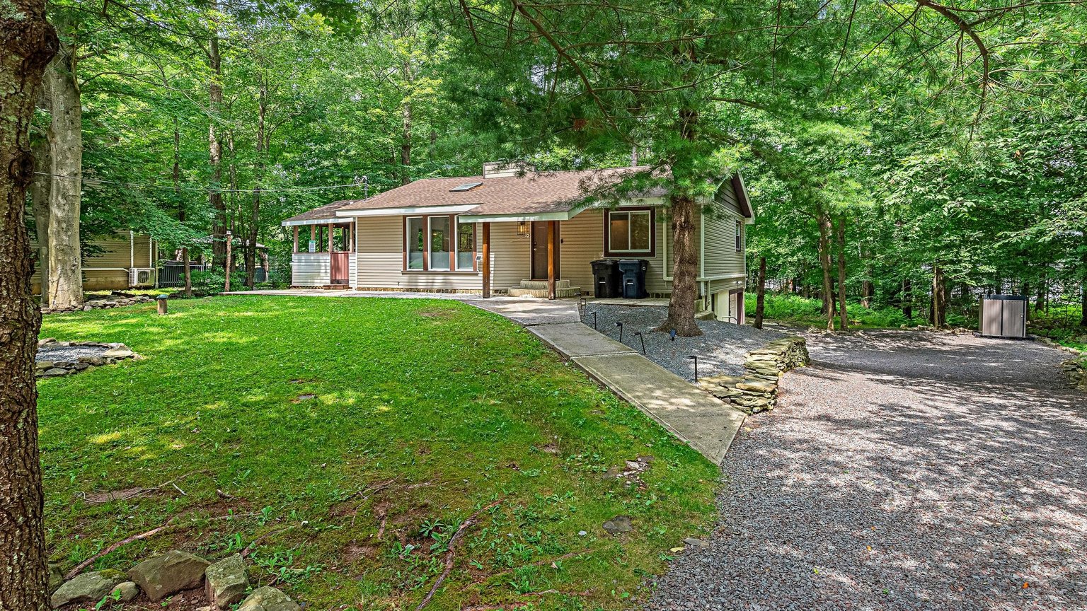 Blakeslee Vacation Rental